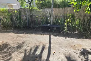 241 NW 32nd St, Miami, FL 33127 - Photo 64