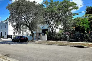 241 NW 32nd St, Miami, FL 33127 - Photo 64