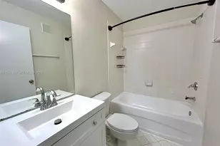 1270 SE 28th Ct, Homestead, FL 33035 - Photo 8