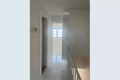 1551 W Okeechobee Rd #19, Hialeah, FL 33010 - Photo 6