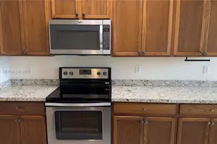 3042 Grandiflora Dr, Greenacres, FL 33467 - Photo 6