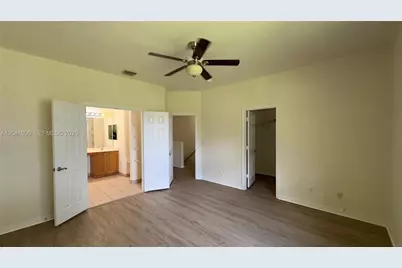 3042 Grandiflora Dr, Greenacres, FL 33467 - Photo 16
