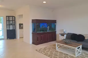 1800 N 55th Ave, Hollywood, FL 33021 - Photo 4