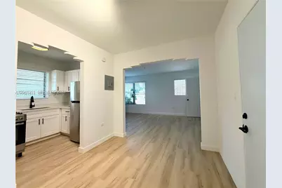 641 10th St #2, Miami Beach, FL 33139 - Photo 6