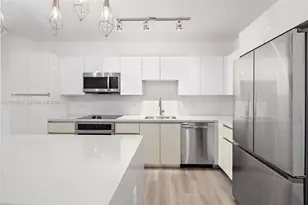 101 Diplomat Pkwy, Hallandale Beach, FL 33009 - Photo 4