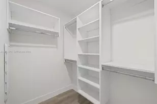 101 Diplomat Pkwy, Hallandale Beach, FL 33009 - Photo 24