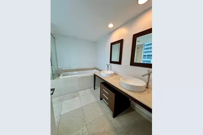 495 Brickell Ave #4011, Miami, FL 33131 - Photo 10