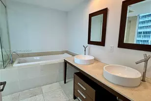 495 Brickell Ave, Miami, FL 33131 - Photo 10