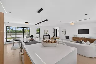 8430 SW 88th St, Miami, FL 33156 - Photo 18