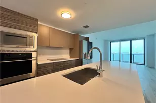 460 NE 28th St, Miami, FL 33137 - Photo 4
