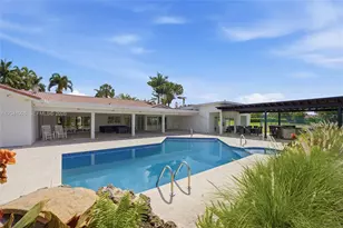 16170 Saddle Ln, Weston, FL 33326 - Photo 4