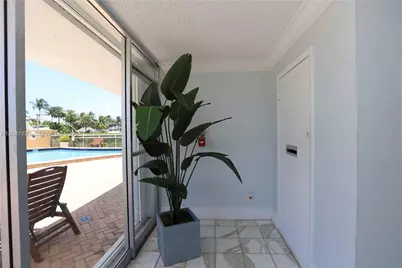 2000 NE 135th St #906, North Miami, FL 33181 - Photo 52