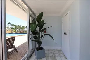2000 NE 135th St, North Miami, FL 33181 - Photo 52