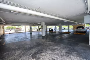 2000 NE 135th St, North Miami, FL 33181 - Photo 26