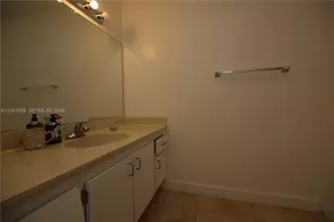 2000 NE 135th St, North Miami, FL 33181 - Photo 40