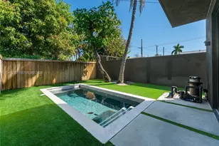 227 NW 39th St, Miami, FL 33127 - Photo 30