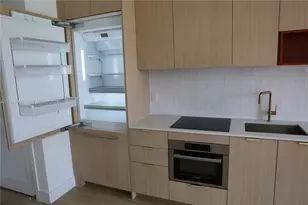 90 NE 32nd St, Miami, FL 33137 - Photo 16