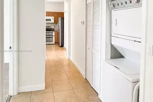 1656 SE 29th Ct, Homestead, FL 33035 - Photo 10