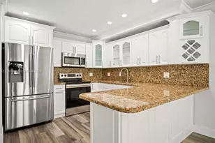 6832 W 2nd Ct, Hialeah, FL 33014 - Photo 10