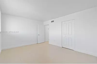 10288 NW 9th St Cir #501, Miami, FL 33172 - Photo 10
