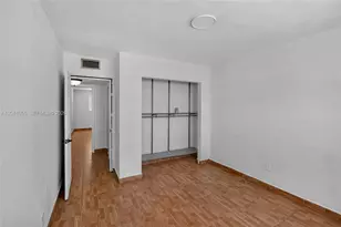 7055 W 3rd Ct, Hialeah, FL 33014 - Photo 20
