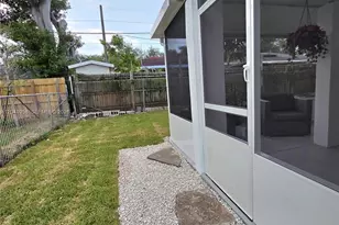 1321 NW 82nd St, Miami, FL 33147 - Photo 18