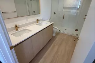 90 NE 32nd St, Miami, FL 33137 - Photo 20