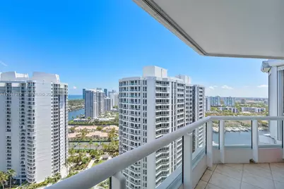 21205 Yacht Club Dr #3003, Aventura, FL 33180 - Photo 32
