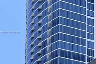 601 NE 36th St, Miami, FL 33137 - Photo 48