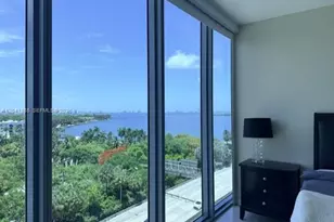 601 NE 36th St, Miami, FL 33137 - Photo 14