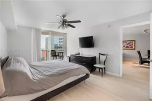 1200 Brickell Bay Dr, Miami, FL 33131 - Photo 16