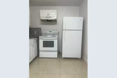 919 NW 2nd Ave #1, Fort Lauderdale, FL 33311 - Photo 8