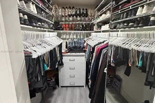 9520 SW 8th St, Miami, FL 33174 - Photo 18