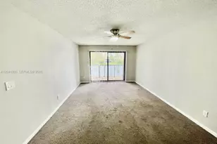 11894 SW 12th Pl, Davie, FL 33325 - Photo 30