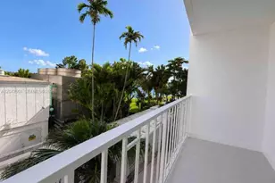 500 Bayview Dr, Sunny Isles Beach, FL 33160 - Photo 20