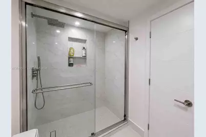 500 Bayview Dr #232, Sunny Isles Beach, FL 33160 - Photo 26