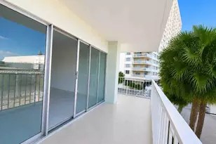 500 Bayview Dr, Sunny Isles Beach, FL 33160 - Photo 16