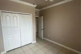 1656 SE 29th Ct, Homestead, FL 33035 - Photo 2