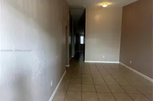 1656 SE 29th Ct, Homestead, FL 33035 - Photo 10