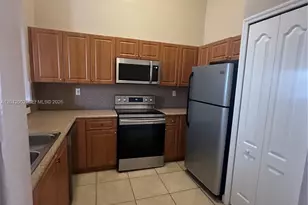 1656 SE 29th Ct, Homestead, FL 33035 - Photo 12