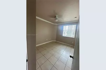 1656 SE 29th Ct #201, Homestead, FL 33035 - Photo 18