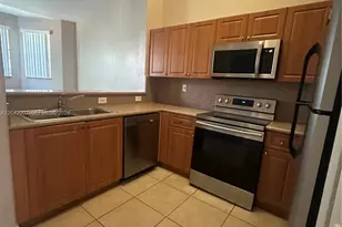 1656 SE 29th Ct, Homestead, FL 33035 - Photo 6