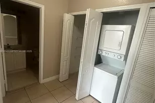 1656 SE 29th Ct, Homestead, FL 33035 - Photo 6