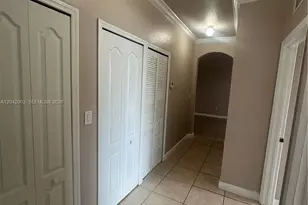 1656 SE 29th Ct, Homestead, FL 33035 - Photo 10