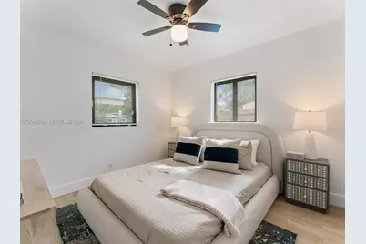6161 NE 7th Ave #., Oakland Park, FL 33334 - Photo 12