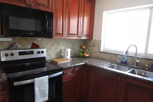11130 NW 38th St, Coral Springs, FL 33065 - Photo 10