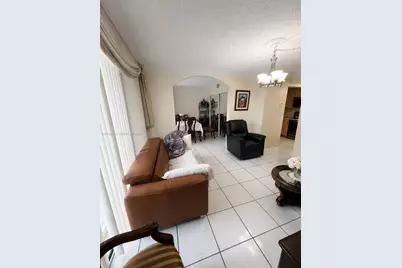 2055 SW 122nd Ave #321, Miami, FL 33175 - Photo 8