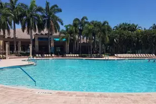 2172 NW 139th Terrace, Pembroke Pines, FL 33028 - Photo 10