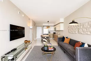 1300 Brickell Bay Dr, Miami, FL 33131 - Photo 2