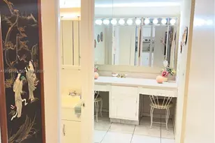 1351 NE Miami Gardens Dr, Miami, FL 33179 - Photo 12